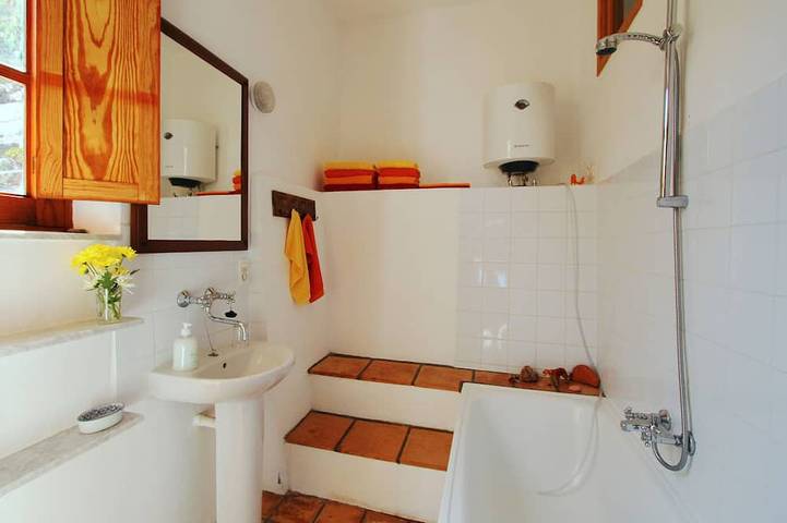 Casa Rural Hibisco Hermigua, sea view, near sea swimming pool in Santa Catalina, Hermigua