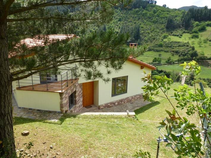 Casa rural para 12 personas, con jardín en Liébana - 2