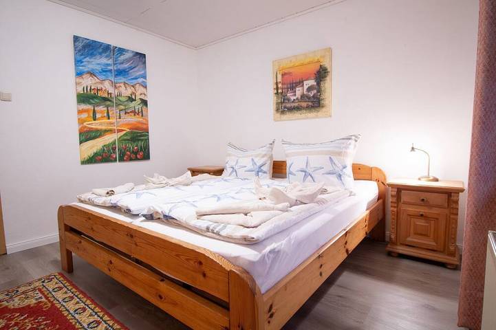 Ferienhaus für 10 Personen, mit Pool und Garten sowie Terrasse in Butjadingen - 3