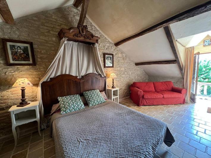 Location de vacances pour 2 personnes, avec Balcon et Terrasse ainsi que Jardin et Piscine à Saint-Loup-Géanges - 4