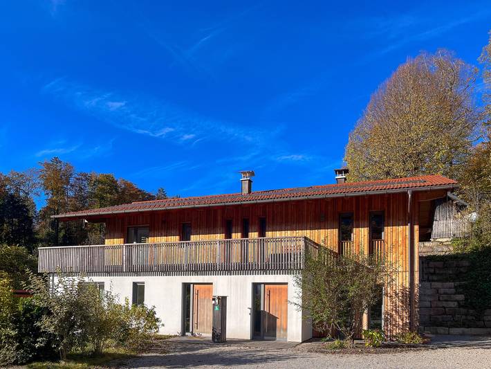 Ferienwohnung für 6 Personen, mit Terrasse und Garten in Marquartstein