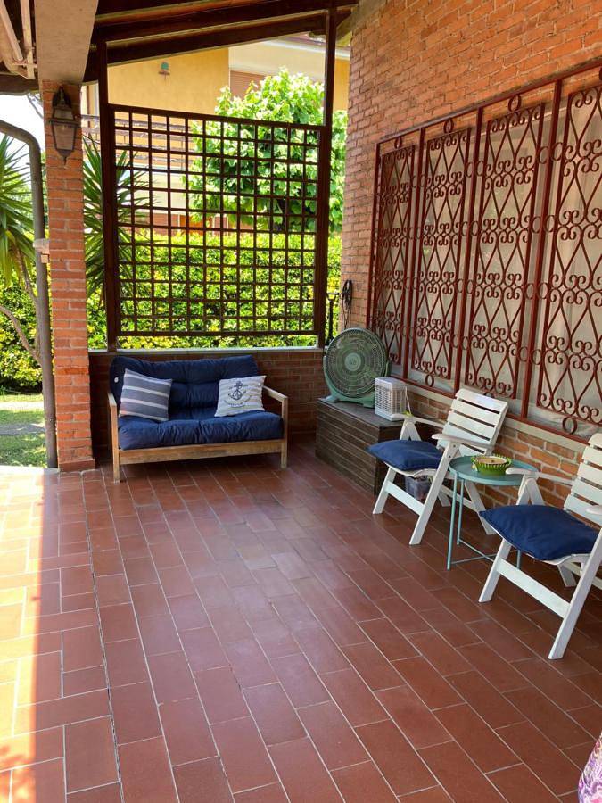 Villa pour 8 personnes, avec vue et jardin, animaux acceptés à Forte dei Marmi - 4