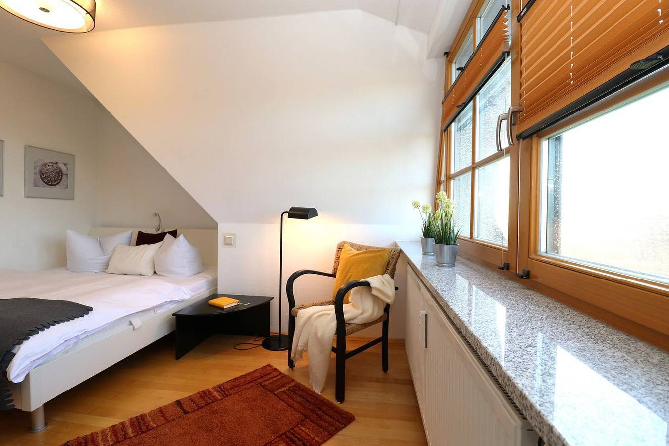 Ganze Wohnung, Gemütliches Dachgeschoss-Appartement für bis zu 4 Personen in Wieck am Darß, Fischland - Darß - Zingst