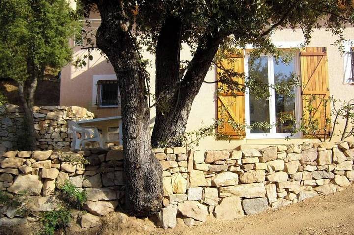 Casa vacanza per 4 persone, con giardino - 1