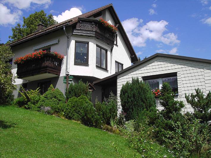 Ferienwohnung für 2 Personen, mit Balkon/Terrasse in Ilmenau