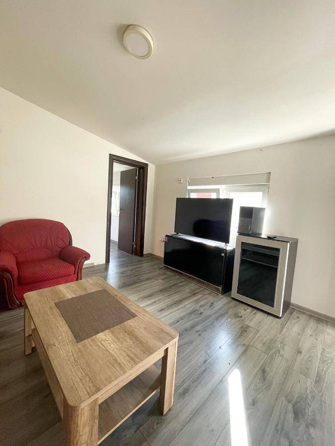 Vakantieappartement voor 6 personen, with uitzicht and terras as well as tuin - 1