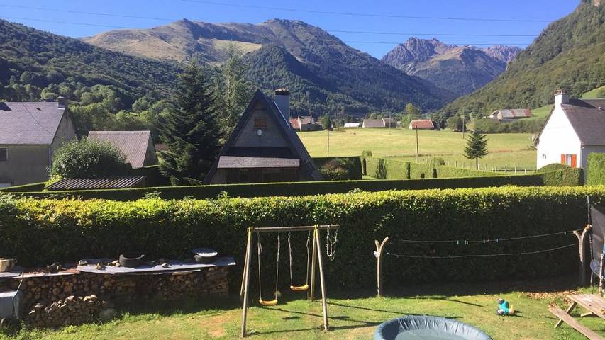 Apartamento de vacaciones para 4 personas, con vistas y jardín - 1