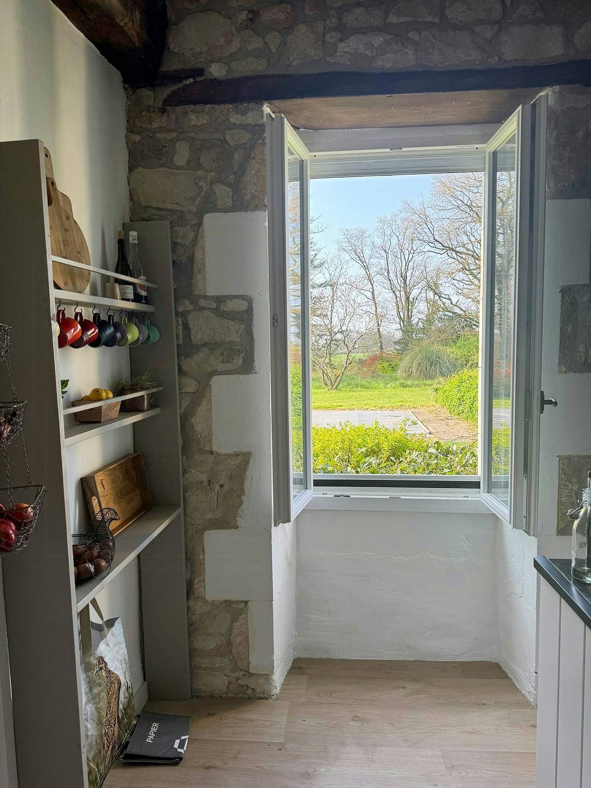 Ganze Wohnung, Französisches Landhaus in der Nähe der Abtei Saint-Savin in Journet, Vienne