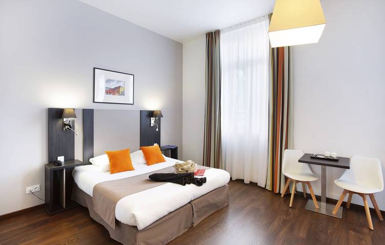 Studio für 2 Personen, mit Balkon und Terrasse
