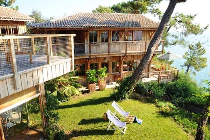 Chambre d’hôte pour 10 personnes, avec jardin et vue, animaux acceptés à Lège-Cap-Ferret