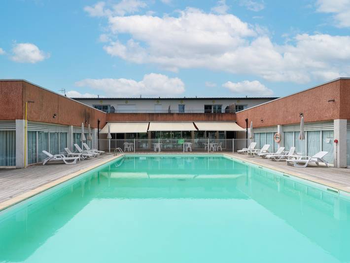 Appartement de vacances pour 6 personnes, avec Terrasse et Piscine