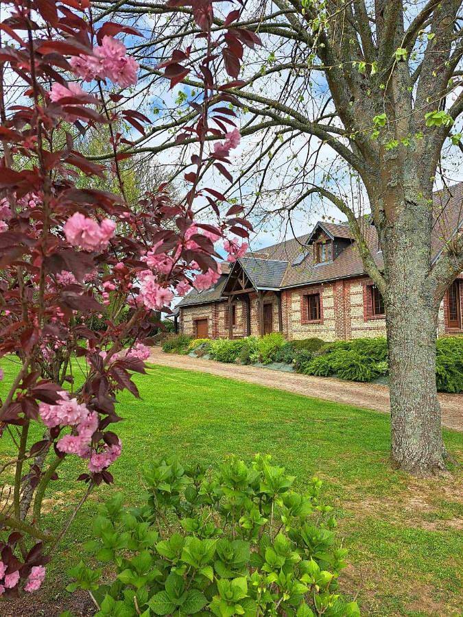 Le Clos des Pensées, Avec jardin, Proche Étretat in Saint-Sauveur-d'Émalleville, Région du Havre