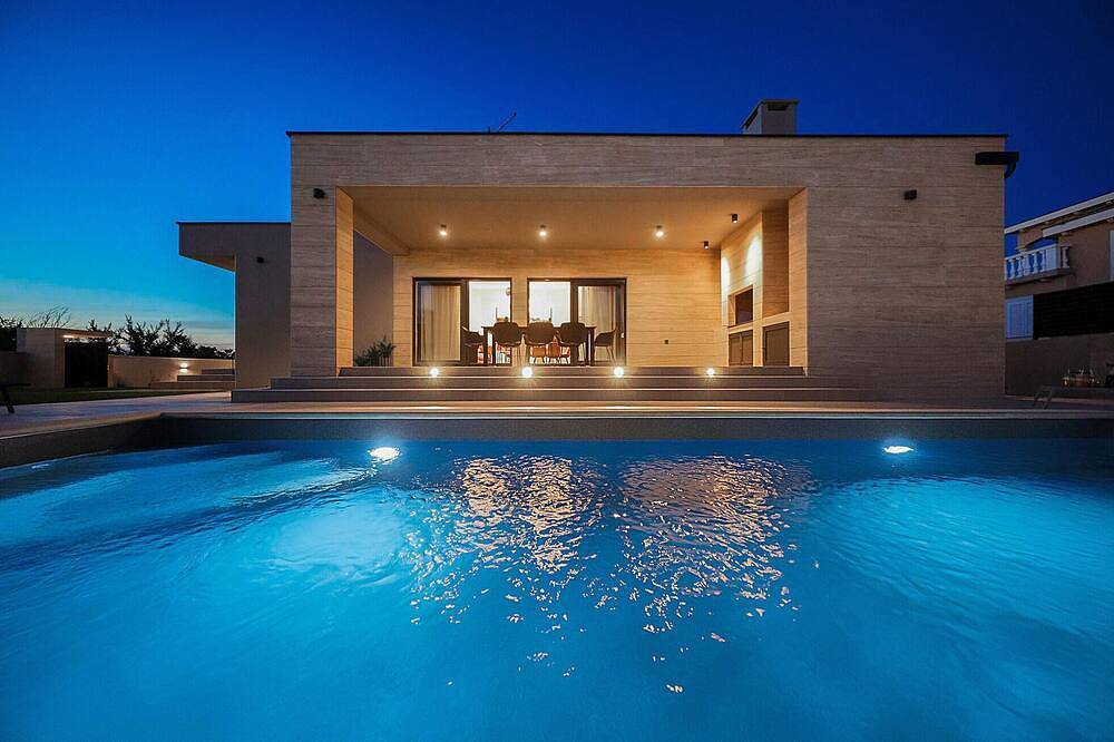 Dom przy plaży w Nin in Nin, Zadar