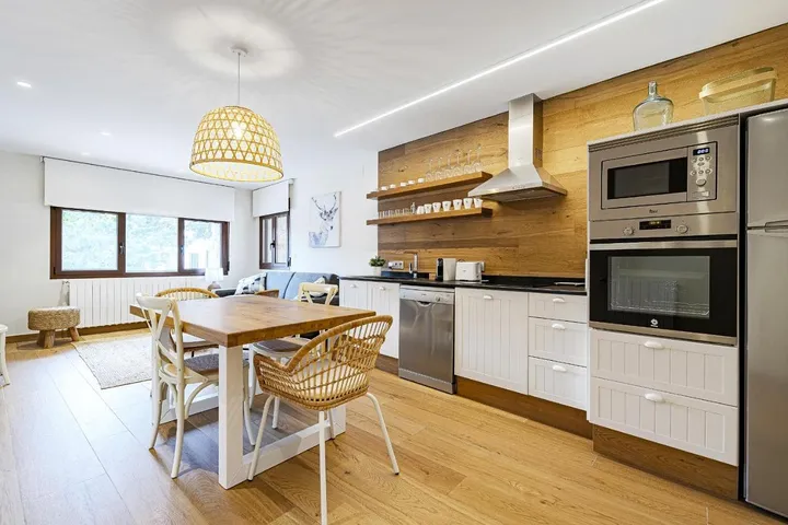 Apartamento de vacaciones para 5 personas, con balcón y vistas - 1