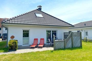 Ferienhaus für 6 Personen, mit Terrasse und Garten in Sassnitz