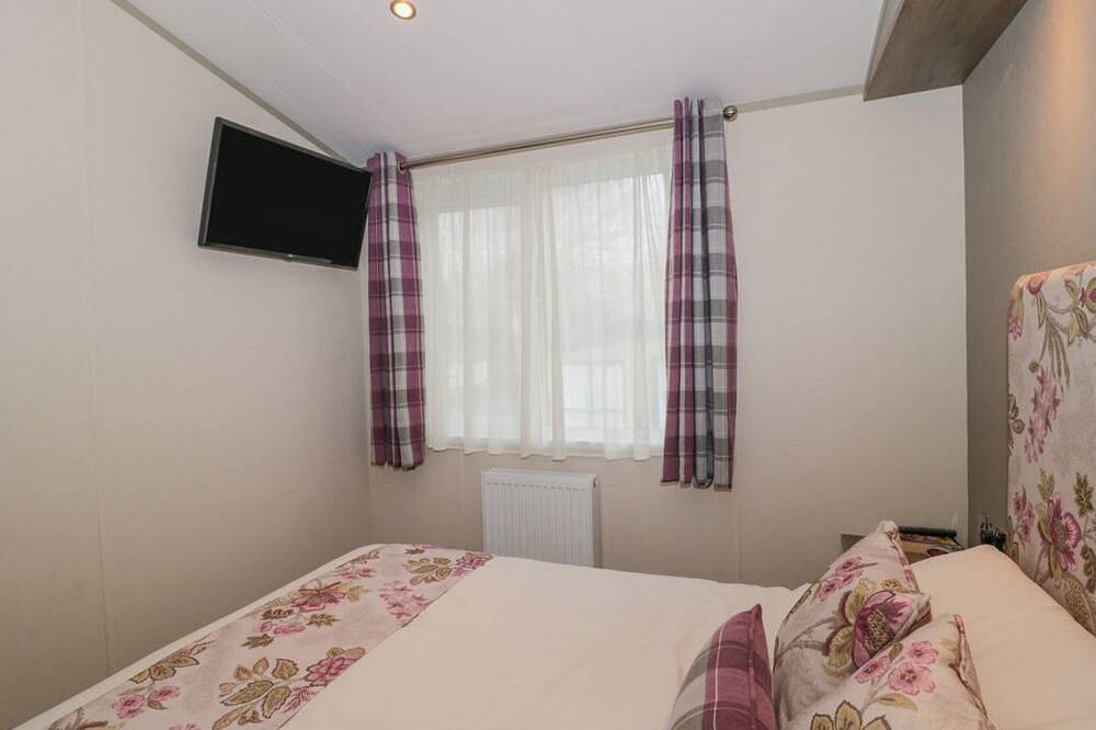 Gwydn Lodge, Downton, Hampshire in Milford-on-Sea, Hampshire