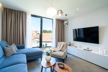 Apartment for 6 People in Cavtat, Općina Konavle, Photo 1