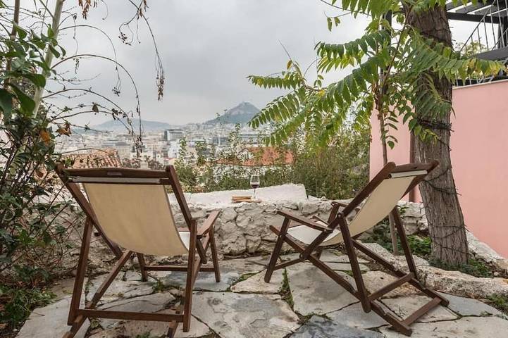 Villa für 3 Personen, mit Garten und Balkon