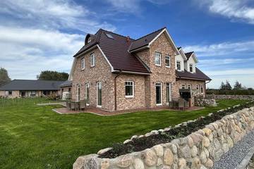 Cottage für 10 Personen, mit Garten in Tetenbüll