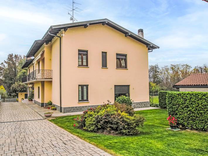 Appartamento per 6 persone, con Balcone e Giardino a Fagnano Olona