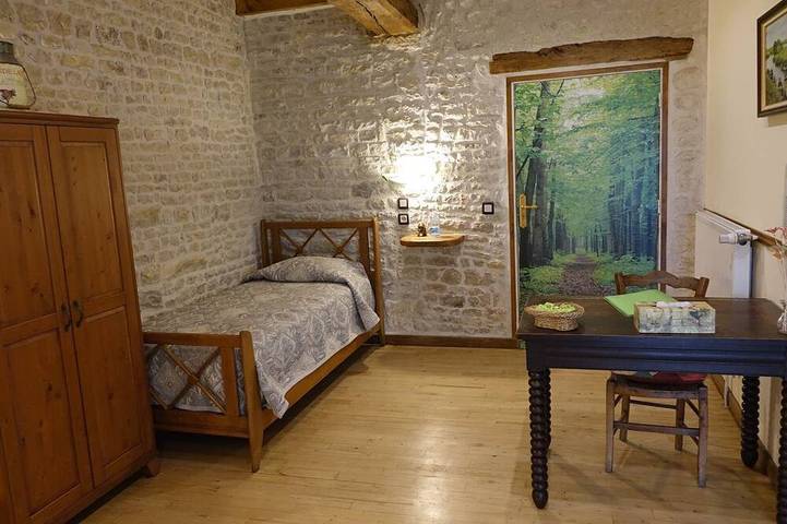 Maison de campagne pour 4 personnes à Andilly - 2