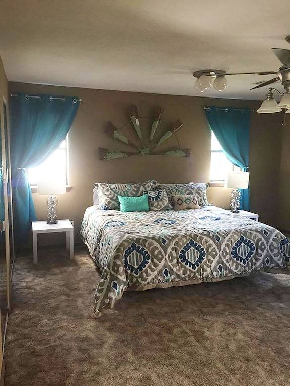 Ganzes 2-Story-Haus in der Nähe von Pioneer Woman Mercantile in Pawhuska, Oklahoma