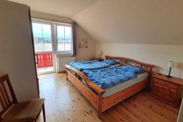 Villa for 12 Guests in Mysłakowice, Lower Silesia, Picture 2