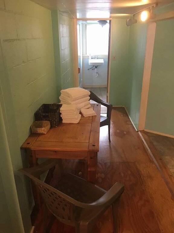 Ganze Wohnung, Loft-Apartment mit einem Schlafzimmer im Herzen der Innenstadt von Hilo in Hilo, North Hilo