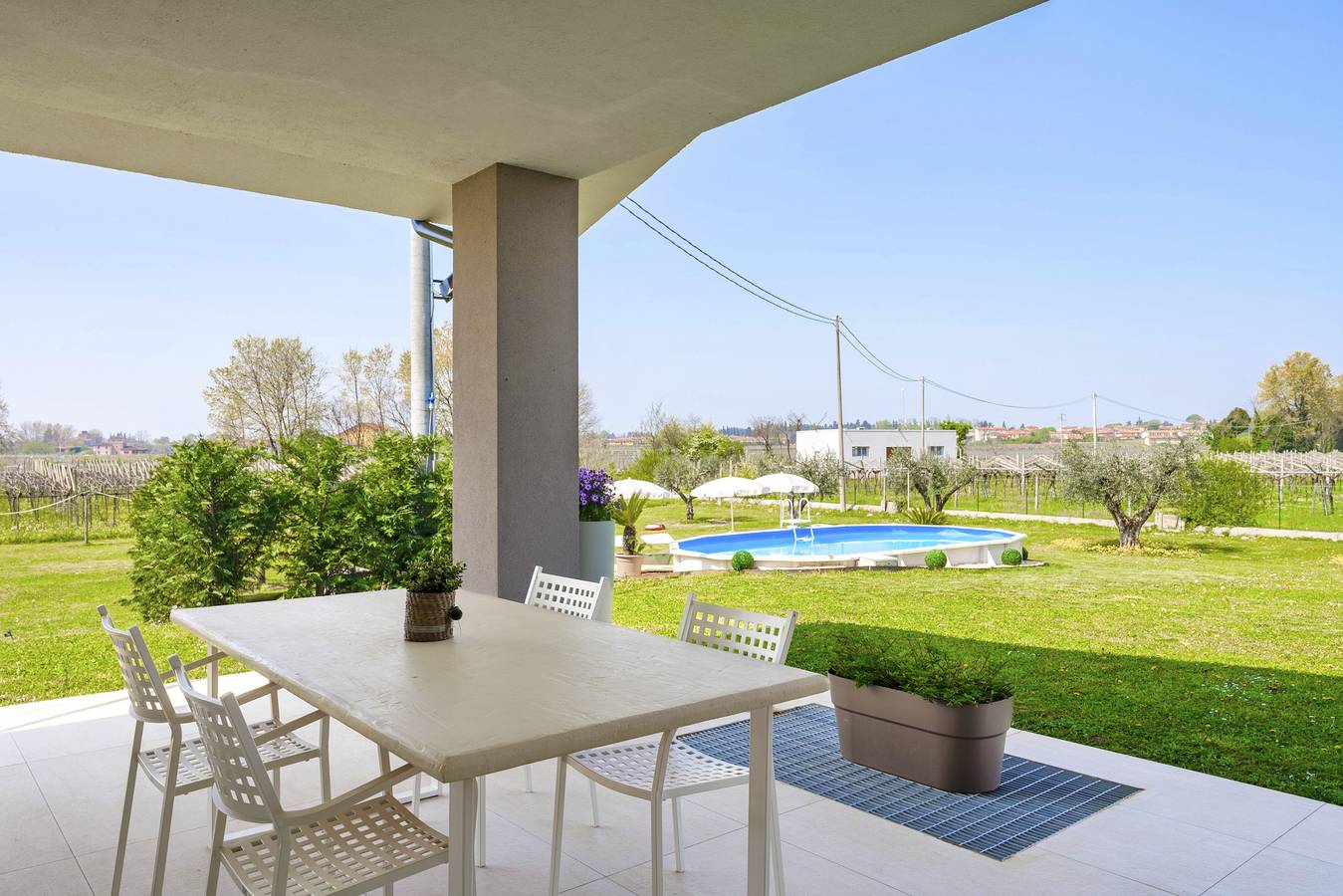 Ganze Wohnung, Regarda - Lagobaldo Wohnung mit Pool und Garten in Lazise, Gardasee-Berge