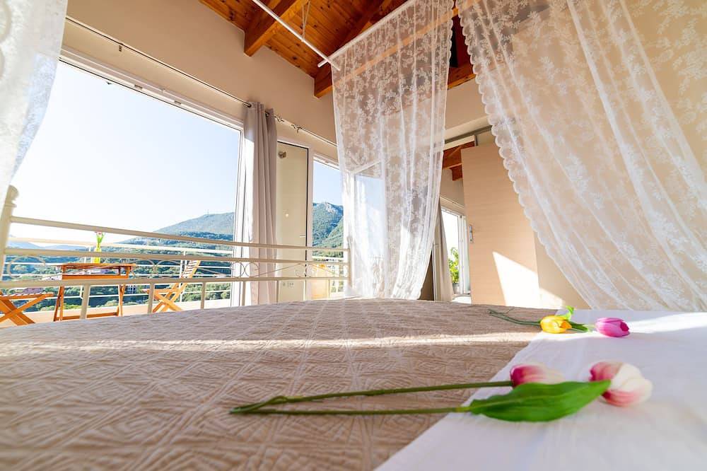 Villa Parga 3 piani con piscina privata nel centro, vista mozzafiato in Parga Città, Preveza unità periferica