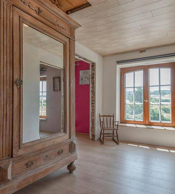 Location de vacances pour 9 personnes, avec jacuzzi ainsi que piscine et jardin à Beauraing - 3