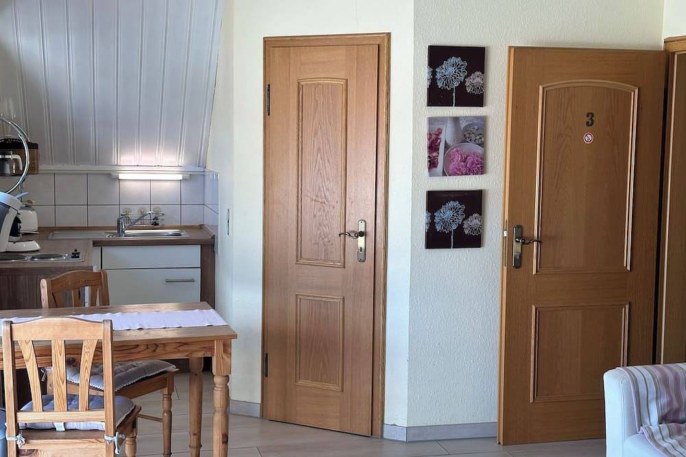 Ganze Wohnung, Apartment 3 mit 50 m2 Grosser Dachterrasse in Ostseebad Prerow, Prerow