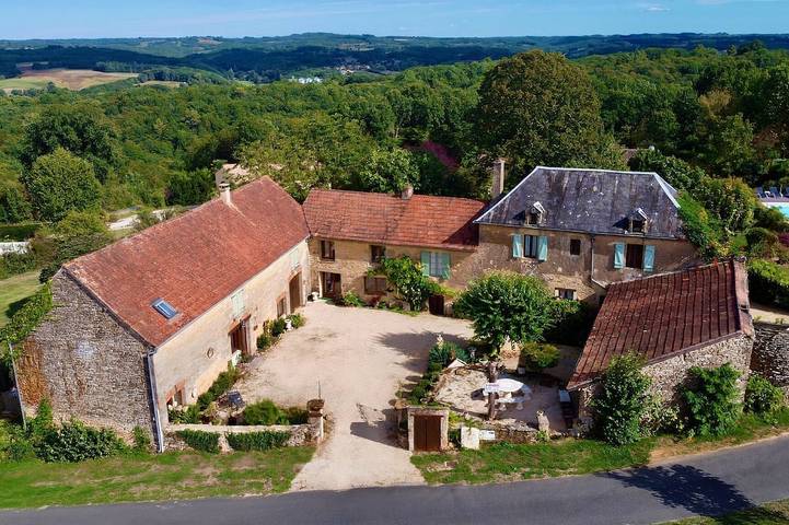 Gîte pour 6 personnes, avec piscine ainsi que terrasse et jardin, animaux acceptés