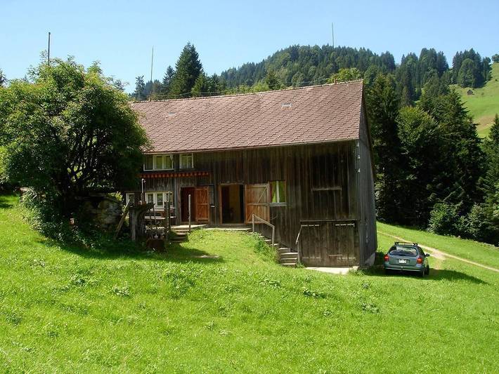 Chalet für 20 Personen, mit Garten in der Schweiz - 2