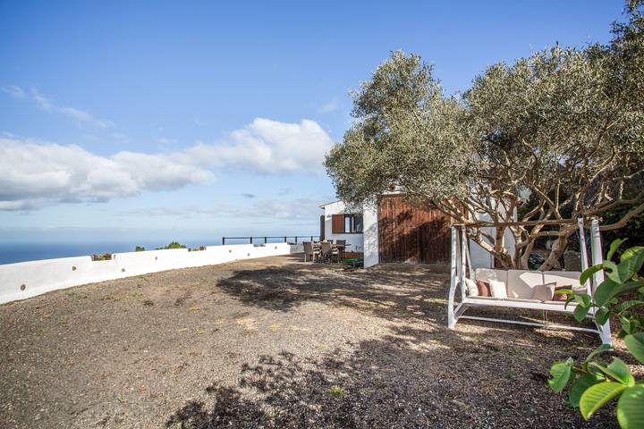 Location de vacances pour 11 personnes, avec jardin à San Juan de la Rambla