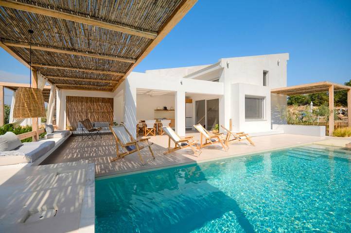 Ferienhaus für 7 Personen, mit Balkon und Whirlpool sowie Terrasse und Garten in Chalkidiki - 3