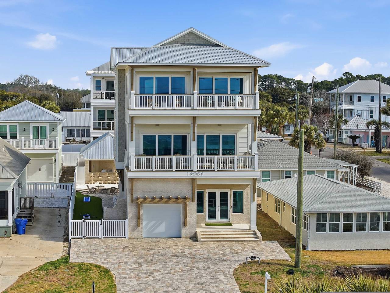 New Family Lux Laguna Haven - 6 Seater Lsv - Bikes - Beachfront in Gulf Resort Beach, Emerald Coast