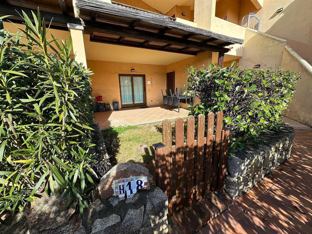 Casa vacanze 'Dattero' con vista sulle montagne, piscina, terrazza e aria condizionata in Murta Maria, Gallura