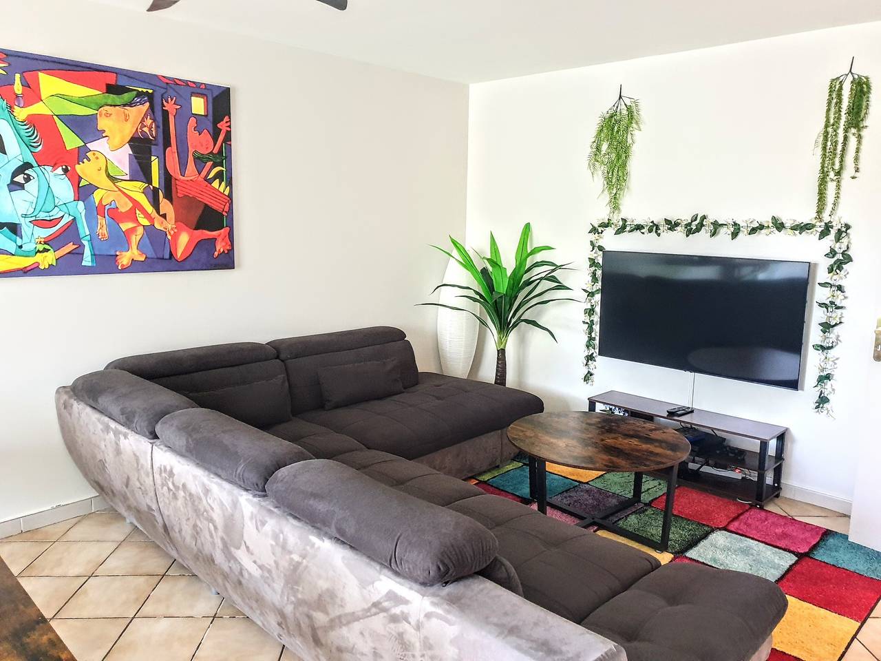 Apartamento entero, Apartamento 'Casa Picasso' con jardín compartido, balcón y Wi-Fi in Villepinte, Sena-Saint Denis