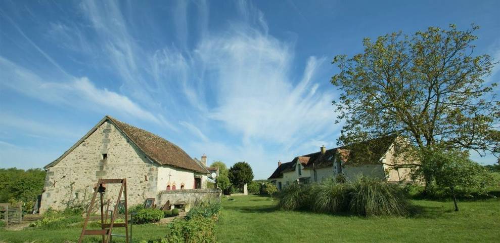 Location de vacances pour 4 personnes, avec jardin ainsi que vue et piscine, adapté aux familles à Le Grand-Pressigny - 4