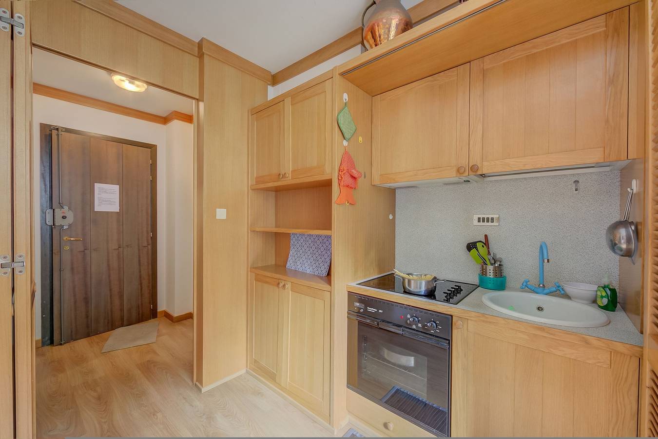 Appartement entier, Appartamento Alpetta 37 Ski In - Ski Out in Sestrières, Via Lattea