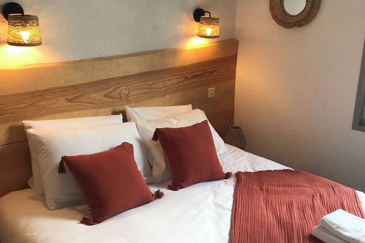 Location de vacances pour 15 personnes, avec jardin et piscine à Gan - 3