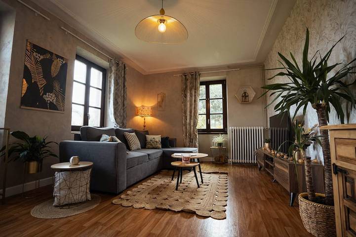 Gîte pour 4 personnes, avec Jacuzzi et Sauna à Aubure