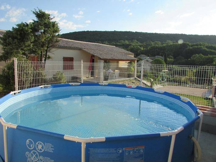 Location de vacances pour 6 personnes, avec jardin et piscine à Saint-Montan - 2