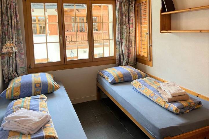 Ganze Wohnung, Casa Mulinera 1 Gvh, (Camischolas/Sedrun), 243.01 in Sedrun, Tujetsch