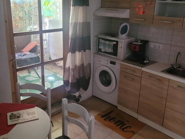Location de vacances pour 3 personnes, avec jardin dans Acharavi - 2