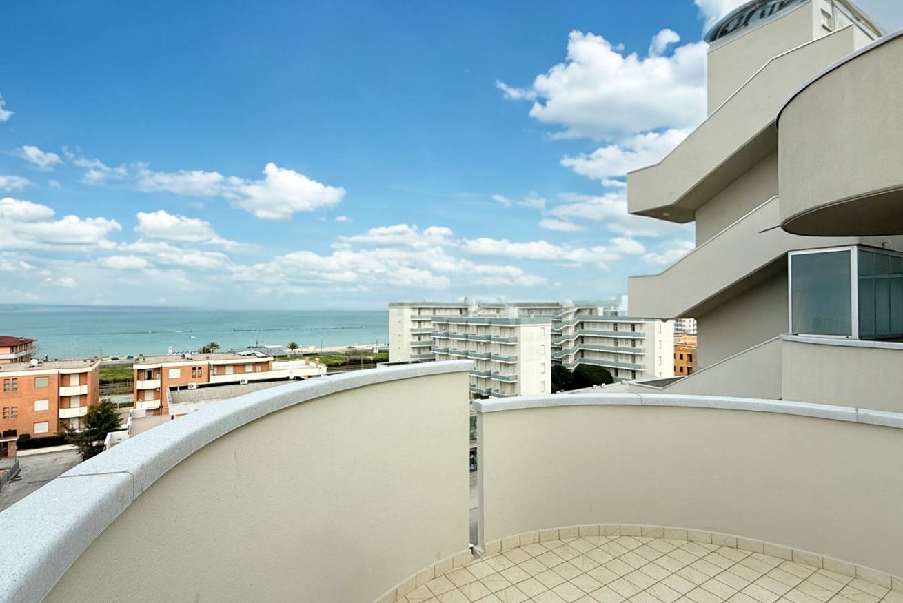 Appartamento intero, Se164 - Marotta, trilocale vista mare con terrazzo in Marotta, Mondolfo (Comune)