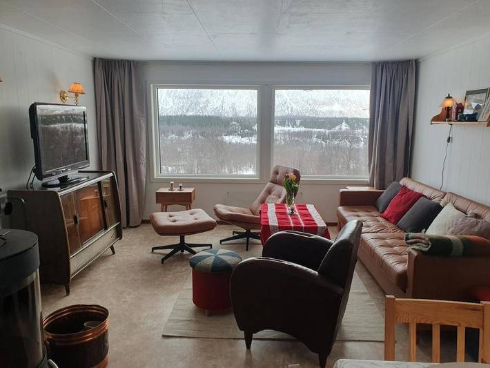 Ferienhaus für 8 Personen, mit Terrasse und Garten sowie Ausblick in Tromsø - 2