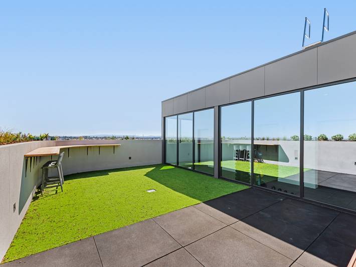 Holiday apartment for 2 people, with pool and balcony/terrace in Victoria