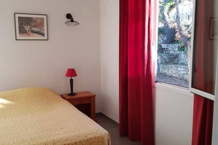 Location de vacances pour 4 personnes, avec terrasse à Cateri - 3